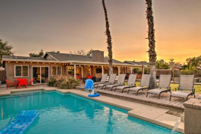 Expansive Escape with Putting Green and Hot Tub!